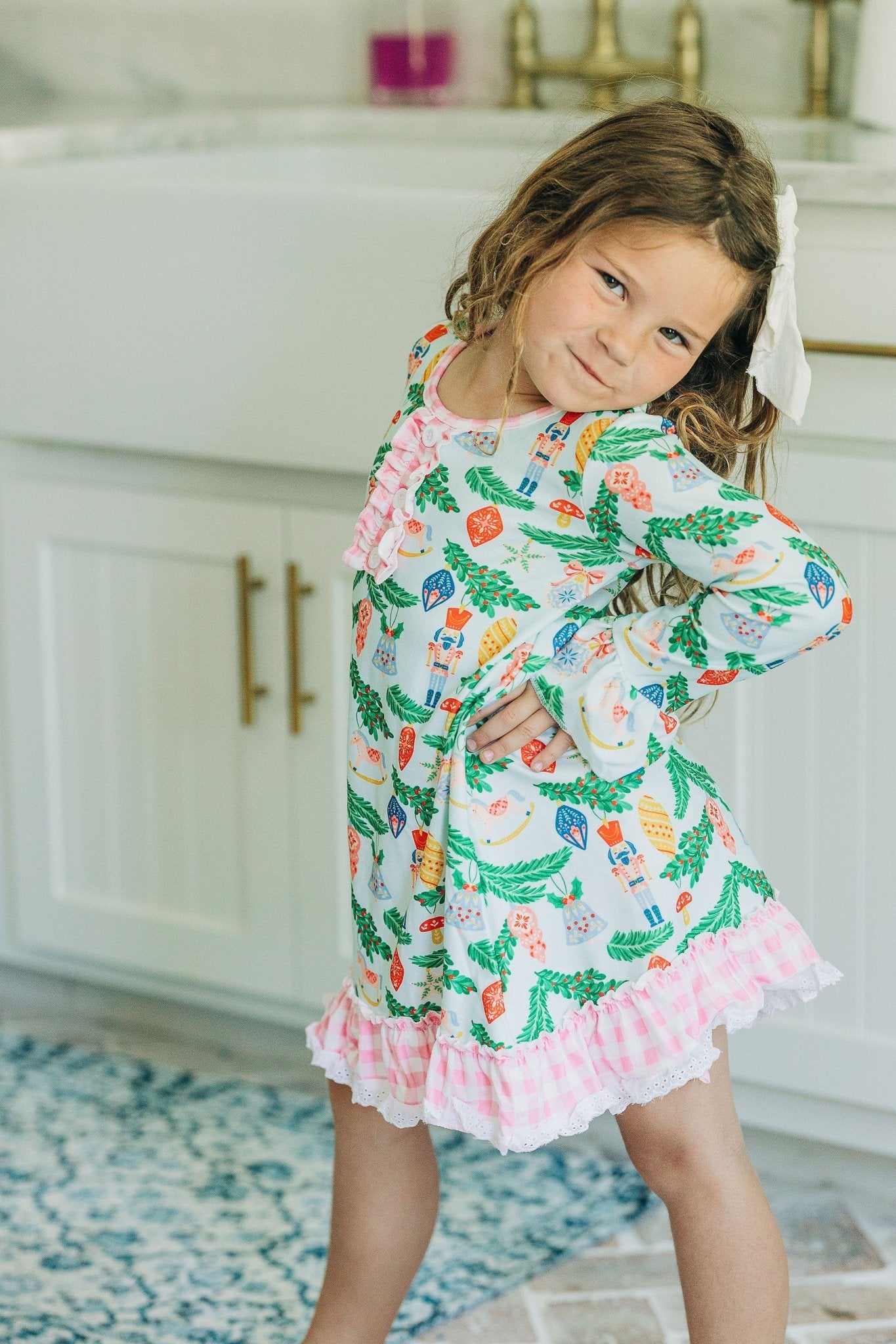 Sugarbee Baby Gown with Bloomers - Nutcracker Holiday Lounge 12M Sugarbee Baby Gown with Bloomers - Nutcracker Holiday Lounge 12M