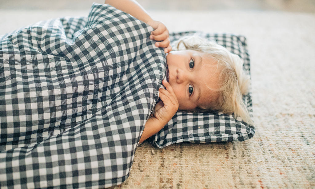 Black Gingham Nap Mat