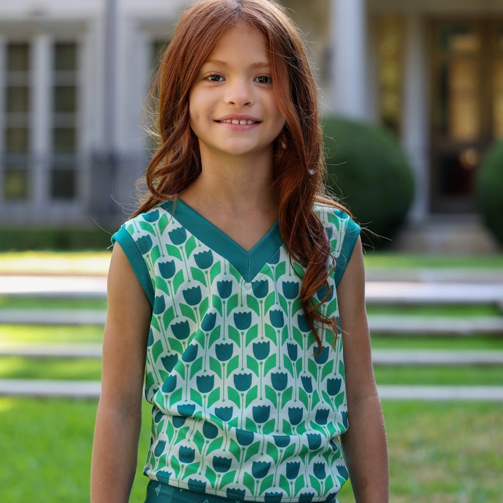 Vivian Sleeveless V Neck Top - Tulip Court - Sugar Bee Clothing