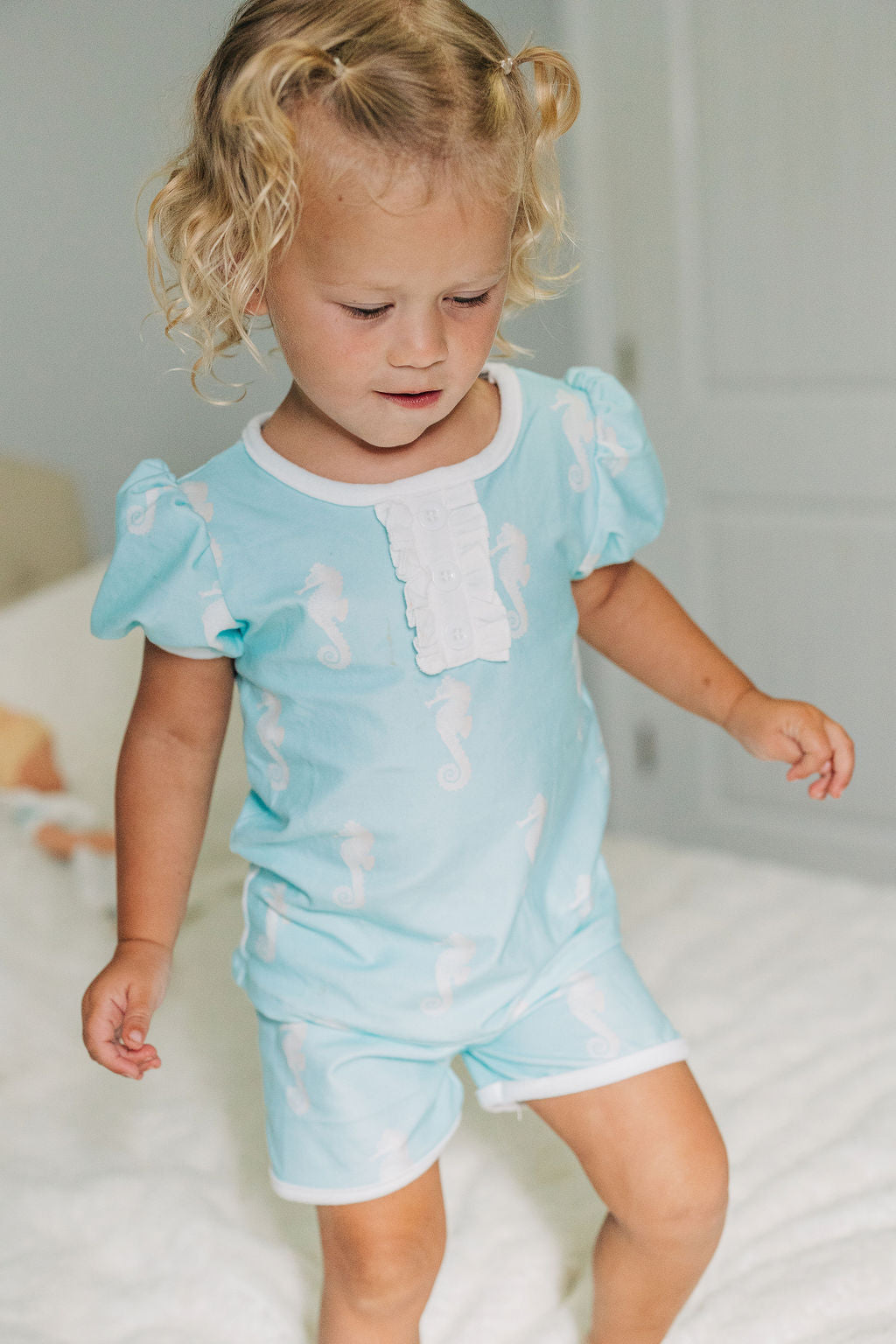 Ruffle Short Lounge Set - Seahorses